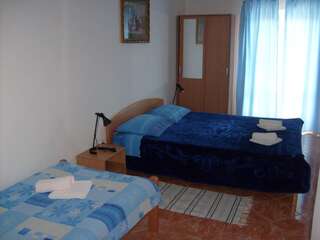 Апартаменты Apartments Bovan Херцег-Нови Номер-студио (3 взрослых) с балконом-3